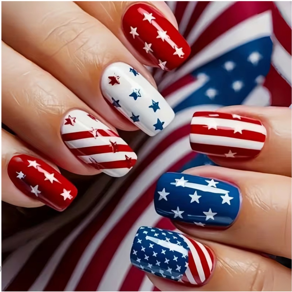 🇺🇸 NEW! 24pc Patriotic Stars & Stripes Press-On Nails